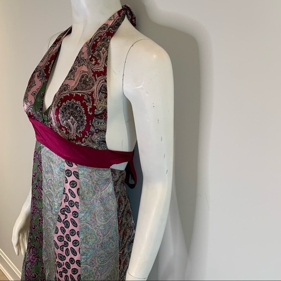 Patterned Halter Top EV0011 - Picture 4 of 9